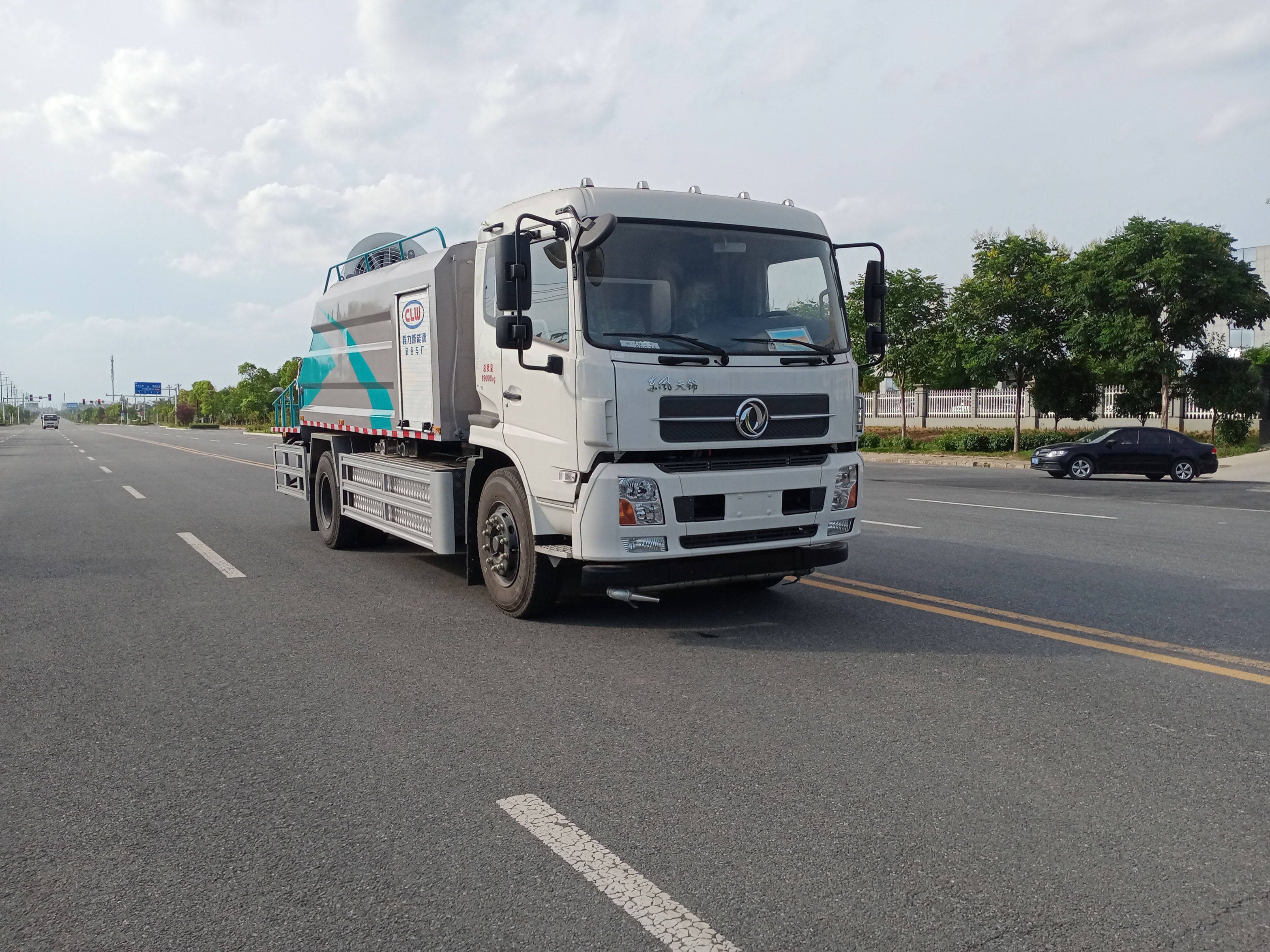 東風天錦純電動10方多功能抑塵車