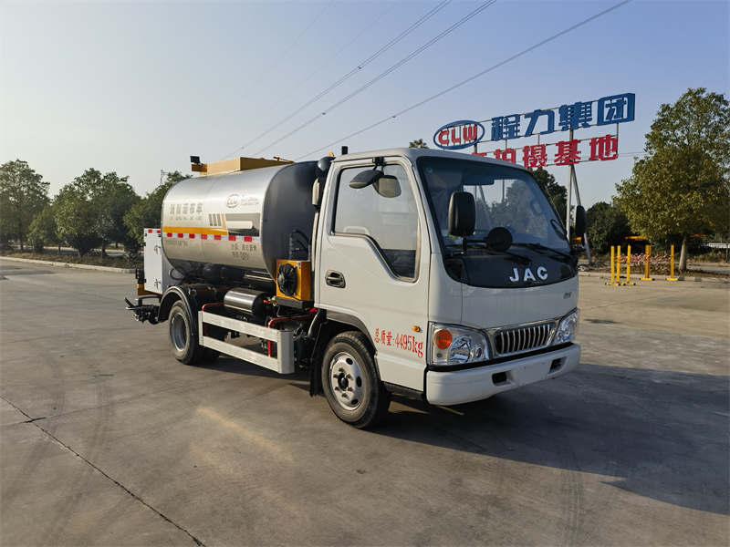 江淮 4 方藍(lán)牌智能型瀝青灑布車(chē)